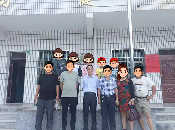 情系乡土，温暖童心——世世通贺总与爱心企业家走访慰问特困家庭